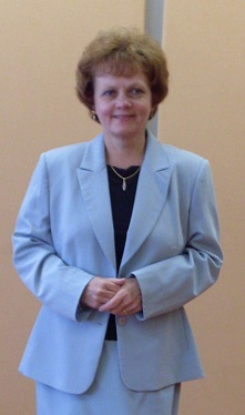 Dr. Holéczy Zsuzsa igazságügyi írásszakértő, tanár